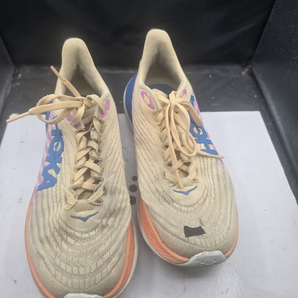 Hoka Women's Running Shoes - Cream and Orange‎